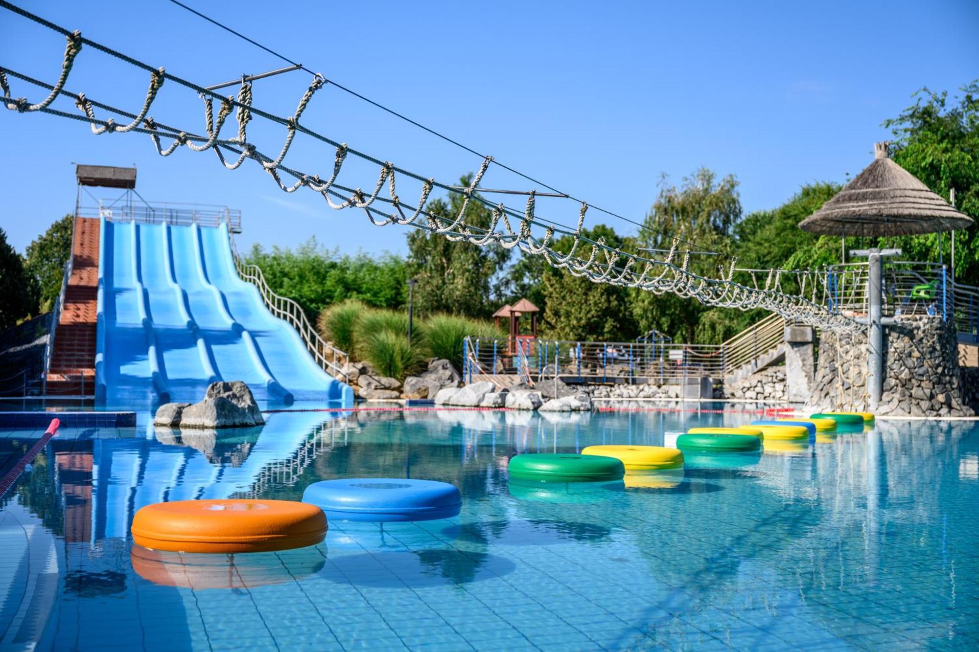 Held Hotel Fugen Bagian luar foto