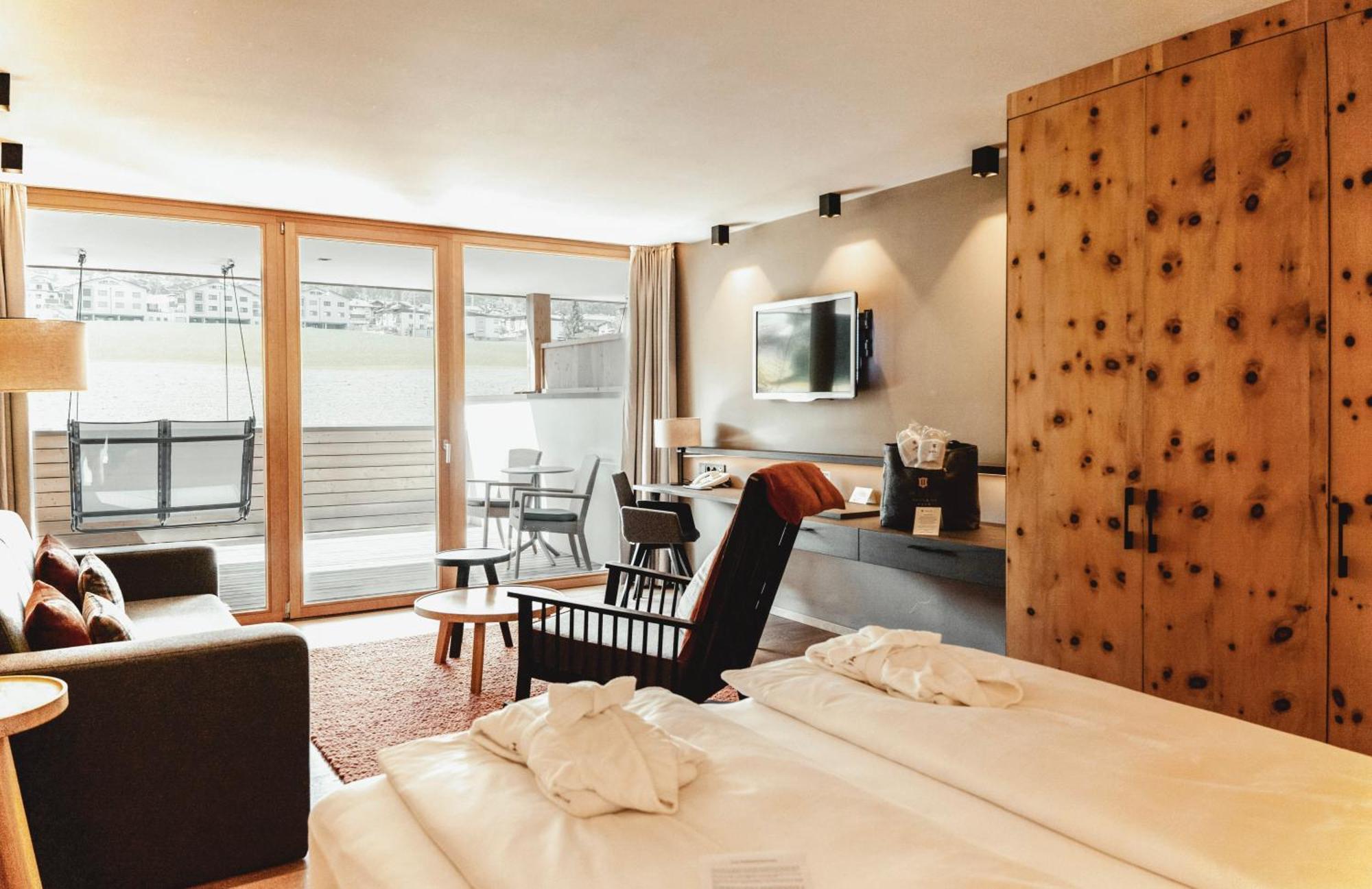 Held Hotel Fugen Bagian luar foto