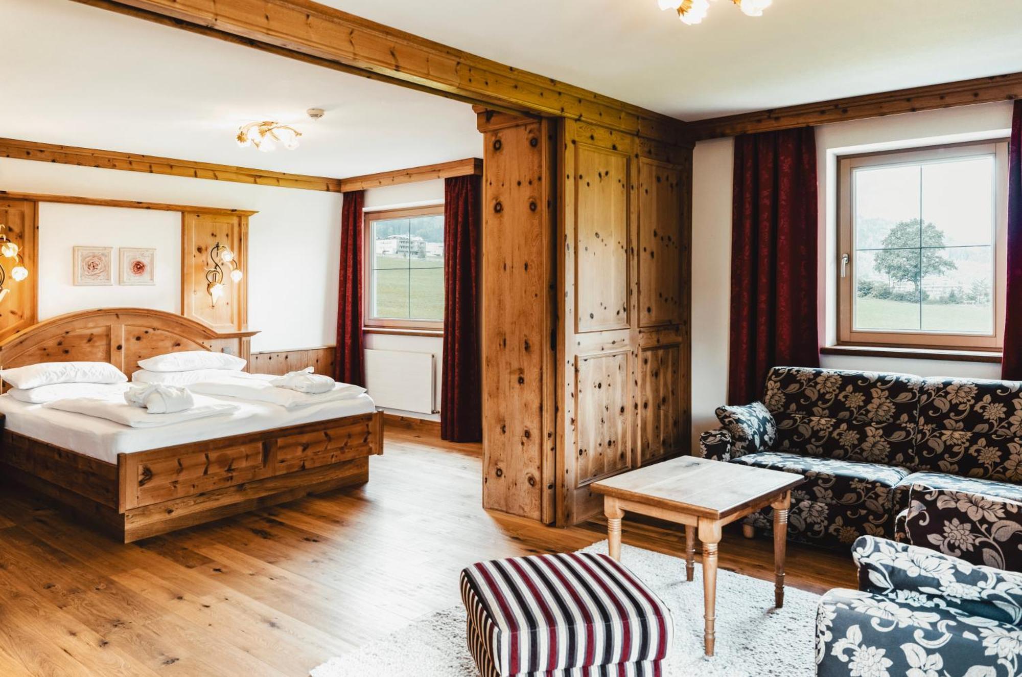 Held Hotel Fugen Bagian luar foto